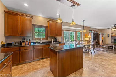 8604 Catarina Place, Poland, OH 44514 - Photo 14