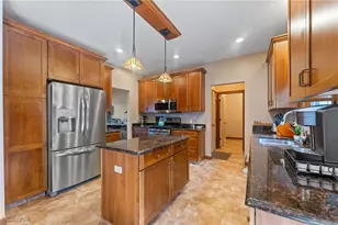 8604 Catarina Pl, Poland, OH 44514 - Photo 12