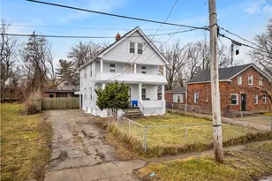 15008 Sylvia Ave, Loveland, OH 44110 - Photo 2