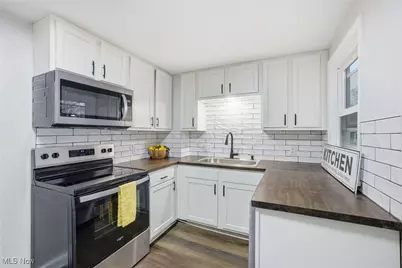 2125 39th Street NW, Canton, OH 44709 - Photo 12