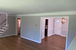 3596 Lindholm Rd, Huber Heights, OH 44120 - Photo 6