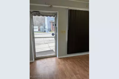 54917 National Road, Bridgeport, OH 43912 - Photo 4