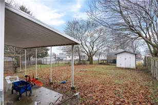 536 Hillman Rd, Akron, OH 44312 - Photo 4