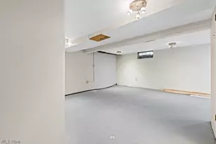 81 Cherry Dr NW, North Canton, OH 44720 - Photo 38