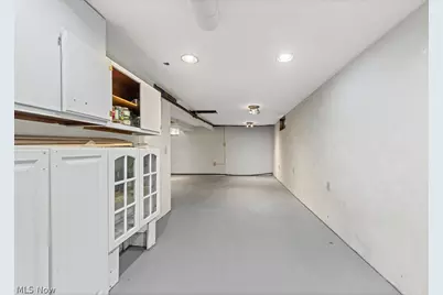 81 Cherry Drive NW, North Canton, OH 44720 - Photo 40