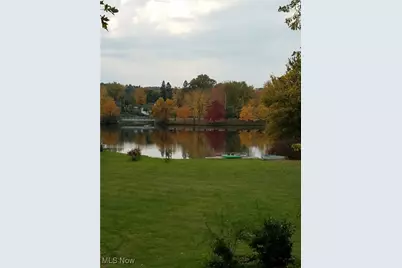 81 Cherry Drive NW, North Canton, OH 44720 - Photo 4