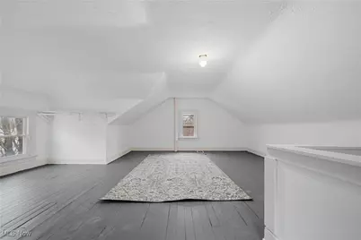 225 Cranz Place, Akron, OH 44310 - Photo 14