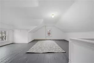 225 Cranz Pl, Akron, OH 44310 - Photo 14