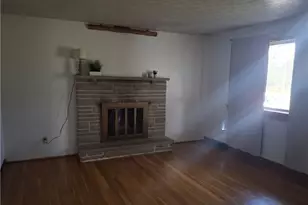 2444 Janice, Worthington, OH 44470 - Photo 4