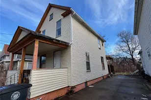 1011 Laurel Ave, Akron, OH 44307 - Photo 2