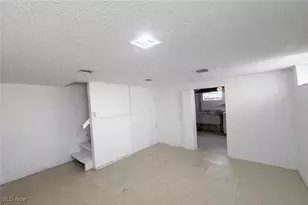 25161 Euclid Ave, Euclid, OH 44117 - Photo 14