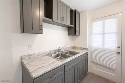 25161 Euclid Avenue, Euclid, OH 44117 - Photo 12