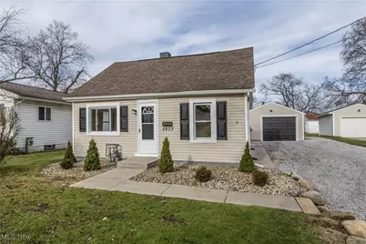 2873 Shelburn Avenue, Akron, OH 44312 - Photo 2