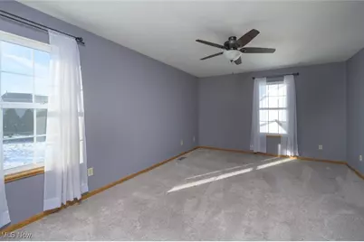 1042 Canterbury Way Drive, Ravenna, OH 44266 - Photo 32