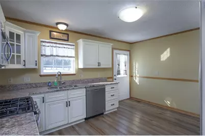 1042 Canterbury Way Drive, Ravenna, OH 44266 - Photo 22