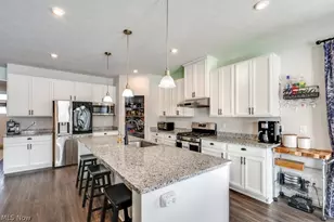 8325 Bedaos Dr, Mentor, OH 44060 - Photo 10