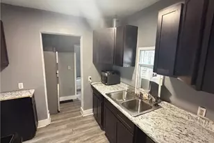 1138 7th Ave, Akron, OH 44306 - Photo 2