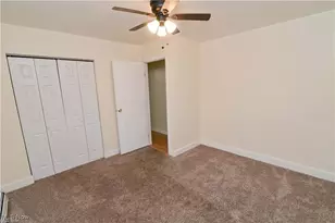 4498 Washington Square Dr, Austintown, OH 44515 - Photo 8