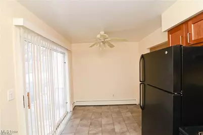 4498 Washington Square Drive, Austintown, OH 44515 - Photo 4