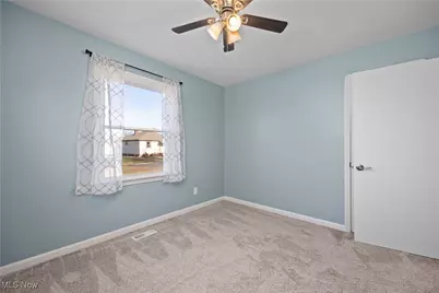 3325 Commonwealth Drive, Parma, OH 44134 - Photo 20