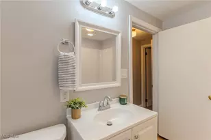 2028 St Elmo Ave NE, Canton, OH 44714 - Photo 14