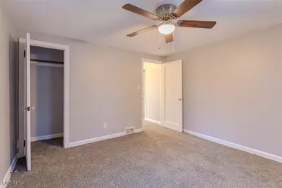 2028 Saint Elmo Avenue NE, Canton, OH 44714 - Photo 18