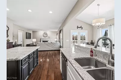 7348 Warblers Lane, North Ridgeville, OH 44039 - Photo 16