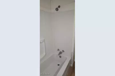 920 Shehy Street, Youngstown, OH 44506 - Photo 10