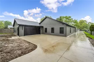 33743 Henwell Rd, Columbia Station, OH 44028 - Photo 12