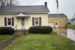 231 E 6th St, Warsaw, OH 43844 - Photo 1