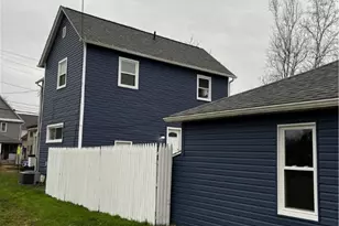 224 7th St NW, Barberton, OH 44203 - Photo 32