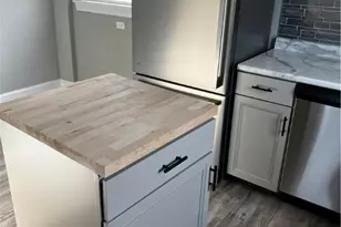 224 7th St NW, Barberton, OH 44203 - Photo 12