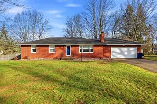 294 Milton Dr, Tallmadge, OH 44278 - Photo 1