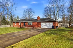 294 Milton Dr, Tallmadge, OH 44278 - Photo 2