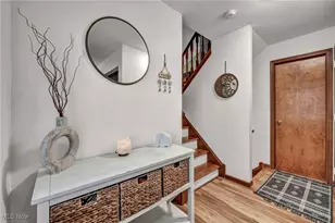 8431 Hendricks Rd, Mentor, OH 44060 - Photo 4