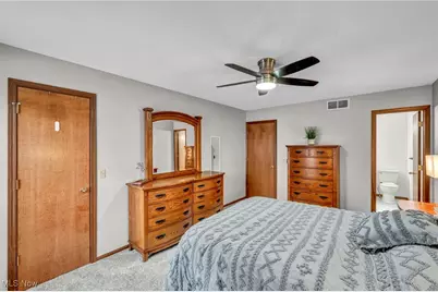 8431 Hendricks Road, Mentor, OH 44060 - Photo 18