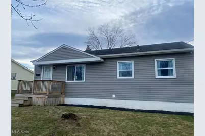 146 Greeley Ln, Youngstown, OH 44405 - Photo 2