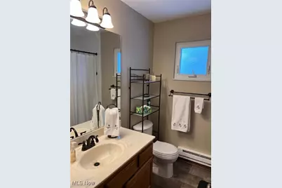 418 Carol Lane, Elyria, OH 44035 - Photo 10