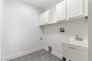 259 Oak Dr NW, North Canton, OH 44720 - Photo 40