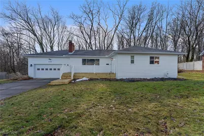 2139 Cranbrook Drive, Youngstown, OH 44511 - Photo 1