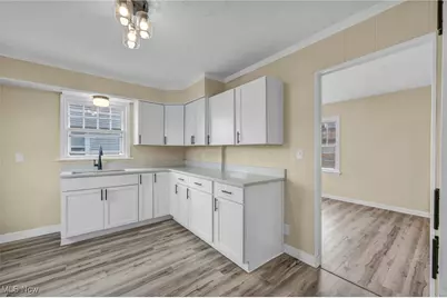 2217 E 32nd Street, Lorain, OH 44055 - Photo 18