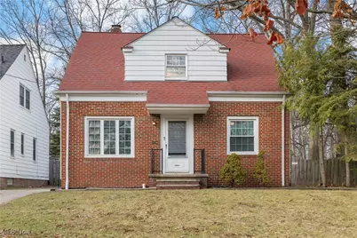 25031 Glenbrook Boulevard, Euclid, OH 44117 - Photo 2