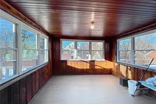 18411 Chagrin Blvd, Huber Heights, OH 44122 - Photo 8