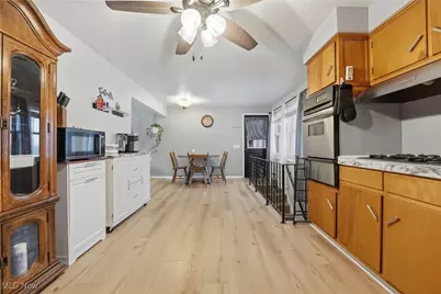 6111 Hollydale Avenue NE, Canton, OH 44721 - Photo 18