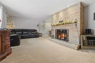 6111 Hollydale Ave NE, Canton, OH 44721 - Photo 10