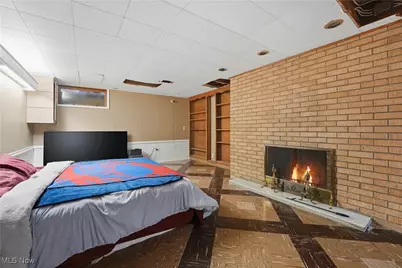 6111 Hollydale Avenue NE, Canton, OH 44721 - Photo 38