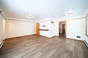 430 E 309th St, Willowick, OH 44095 - Photo 4