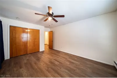 430 E 309th Street, Willowick, OH 44095 - Photo 14