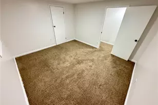 33765 Henwell Rd, Columbia Station, OH 44028 - Photo 8