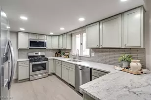 4695 Garrett Dr, Norton, OH 44203 - Photo 4